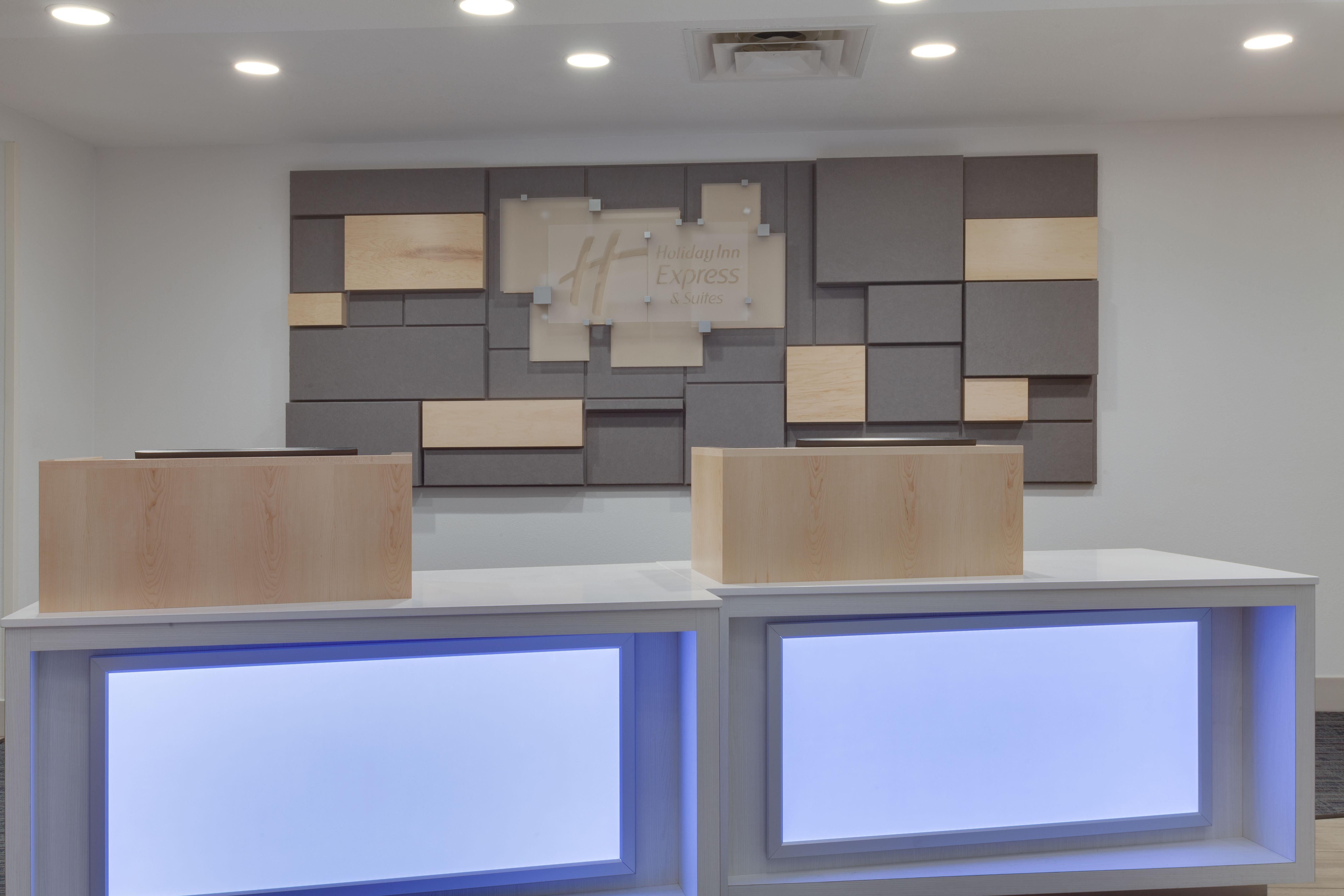 Holiday Inn Express & Suites Orlando International Airport By Ihg Exterior photo
