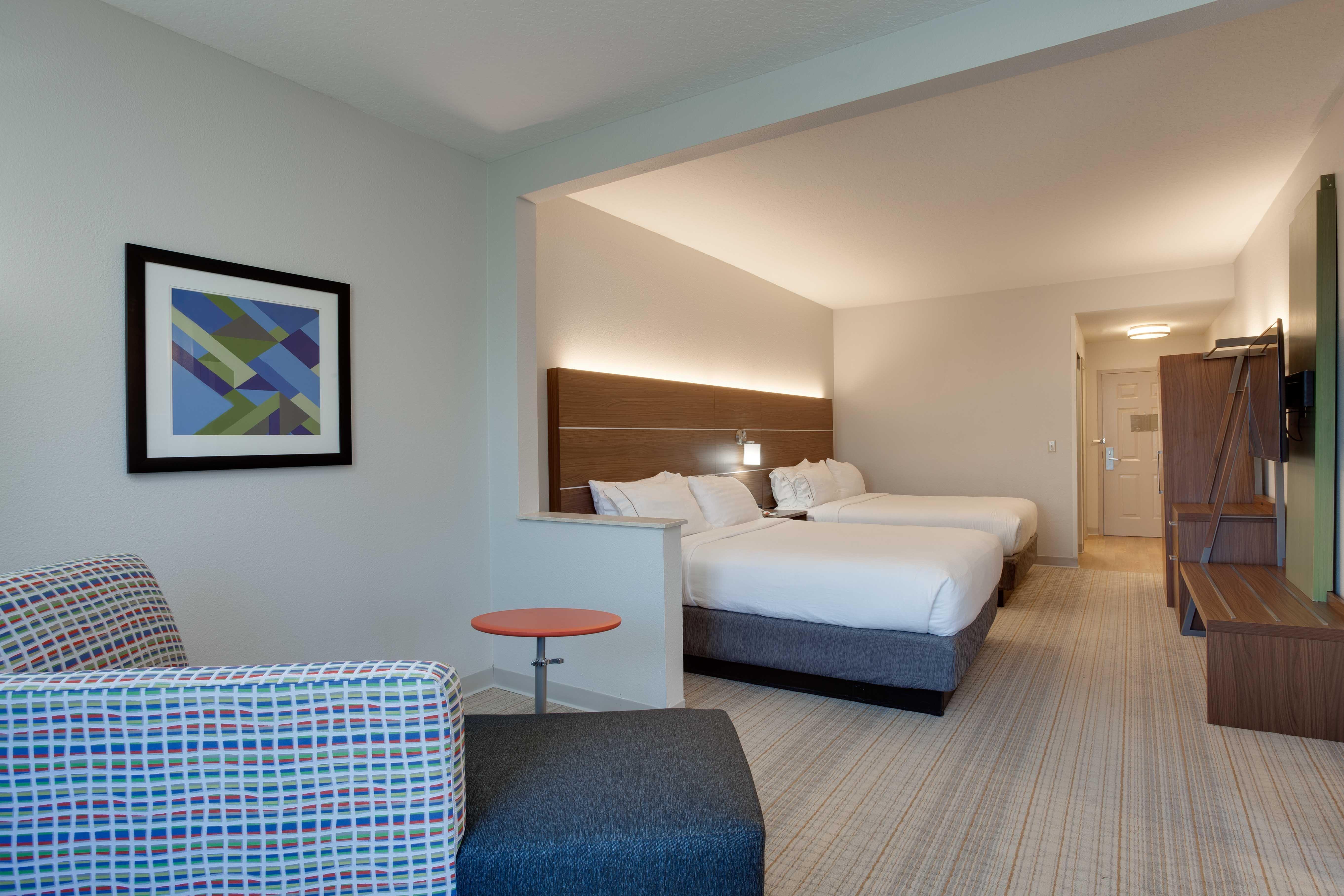 Holiday Inn Express & Suites Orlando International Airport By Ihg Exterior photo