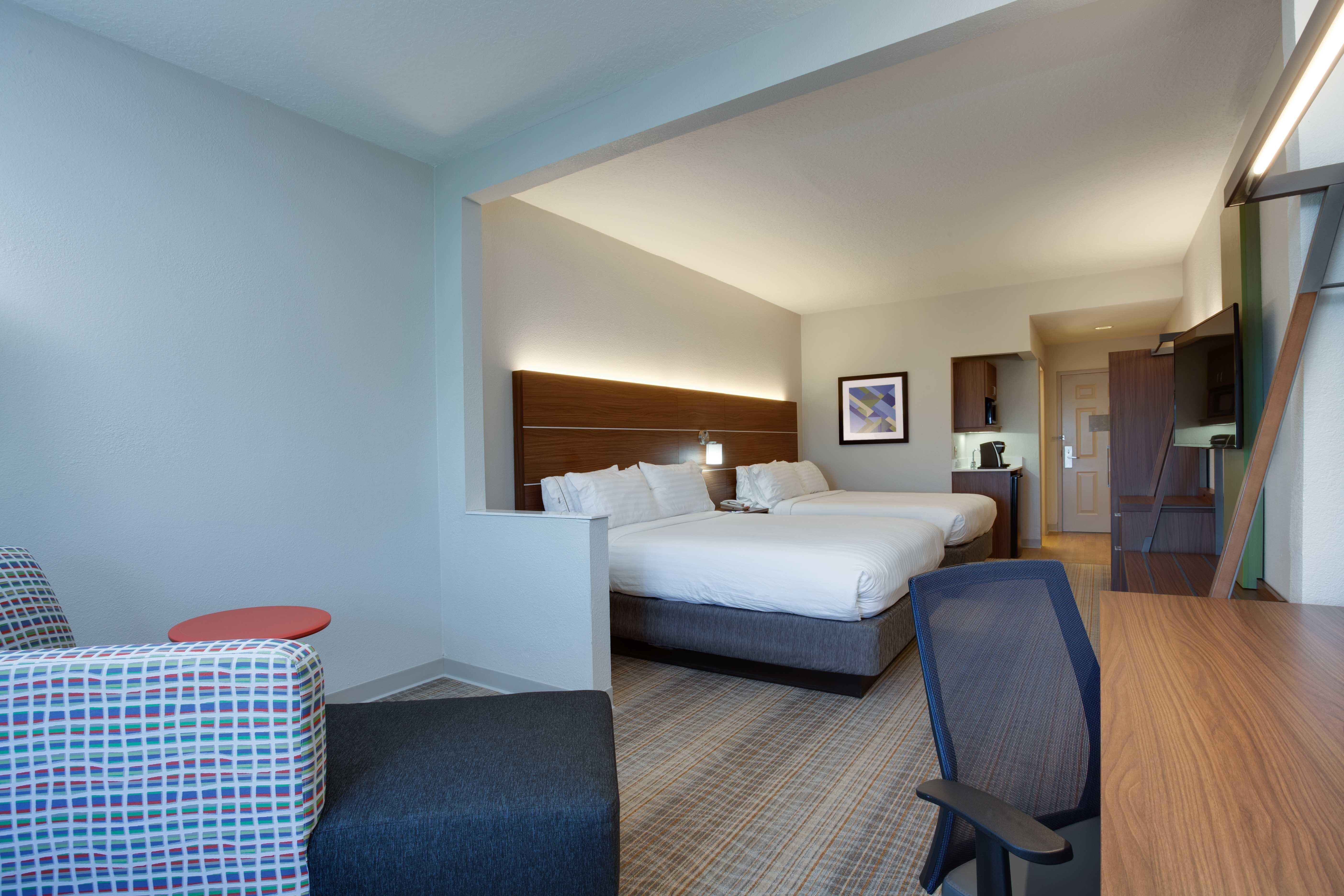 Holiday Inn Express & Suites Orlando International Airport By Ihg Exterior photo