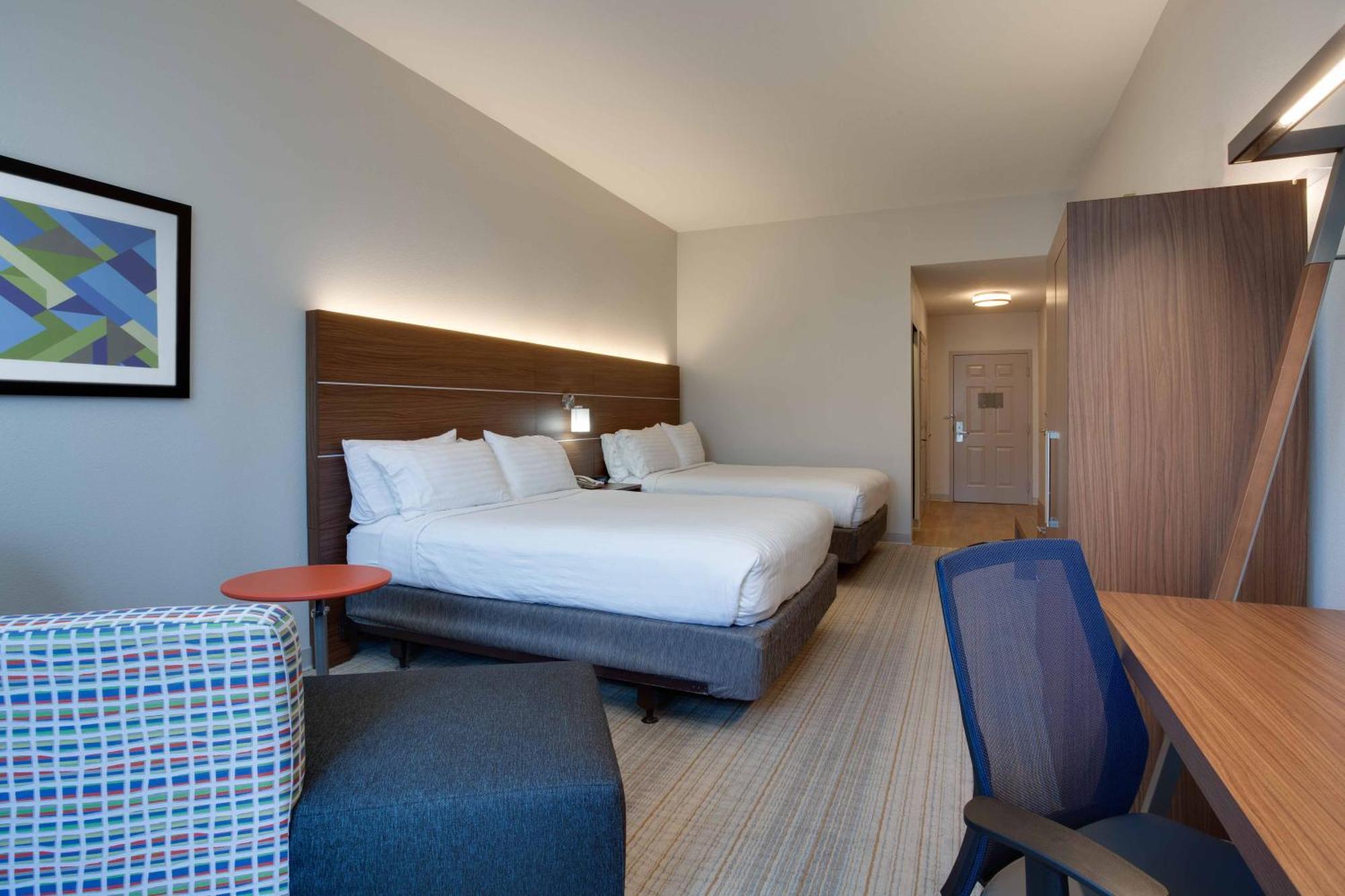 Holiday Inn Express & Suites Orlando International Airport By Ihg Exterior photo