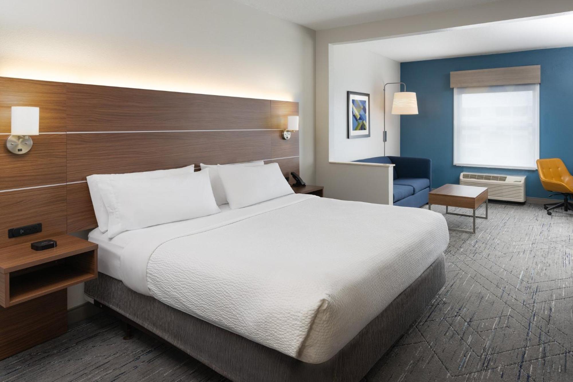 Holiday Inn Express & Suites Orlando International Airport By Ihg Exterior photo