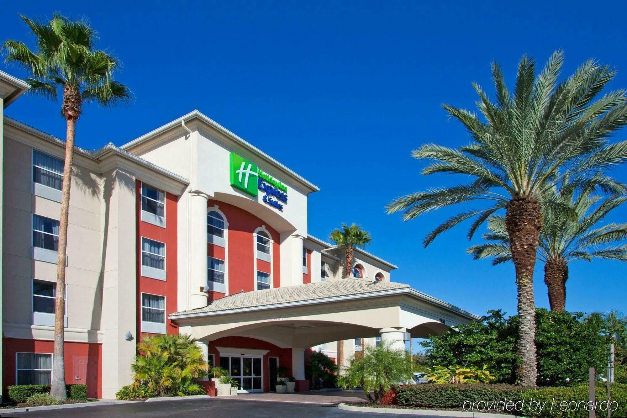 Holiday Inn Express & Suites Orlando International Airport By Ihg Exterior photo